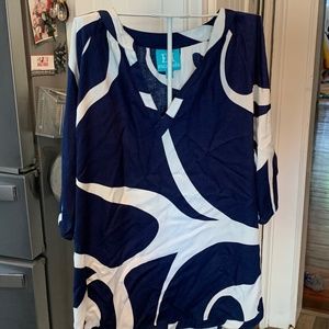 Escapade‎ kimono sleeve tunic. Worn once